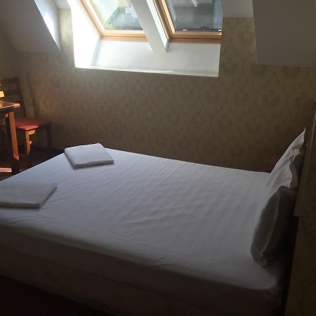 Irish Hotel Sumen Kültér fotó