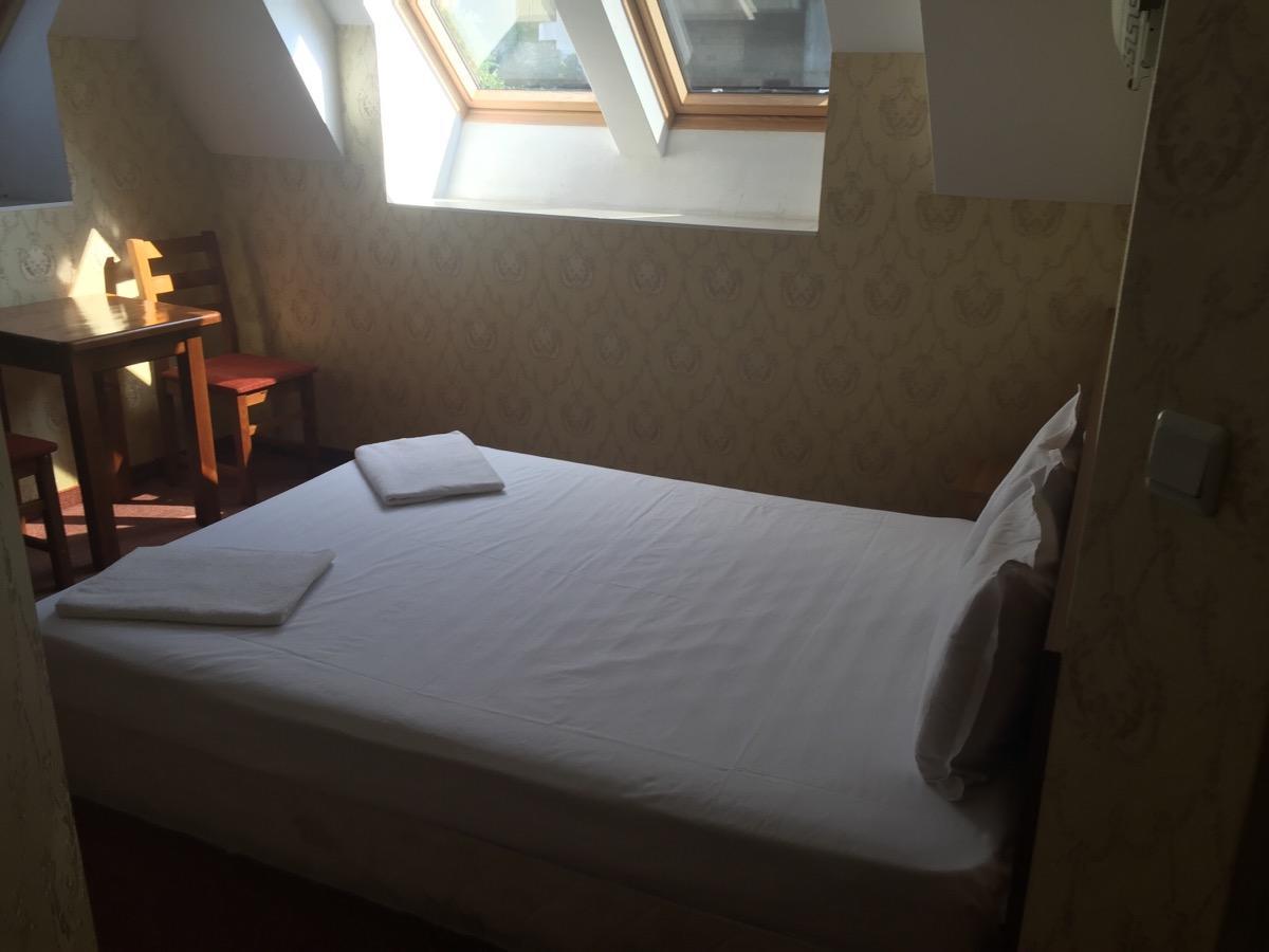 Irish Hotel Sumen Kültér fotó