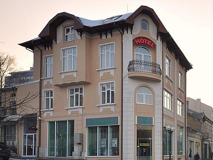 Irish Hotel Sumen Kültér fotó