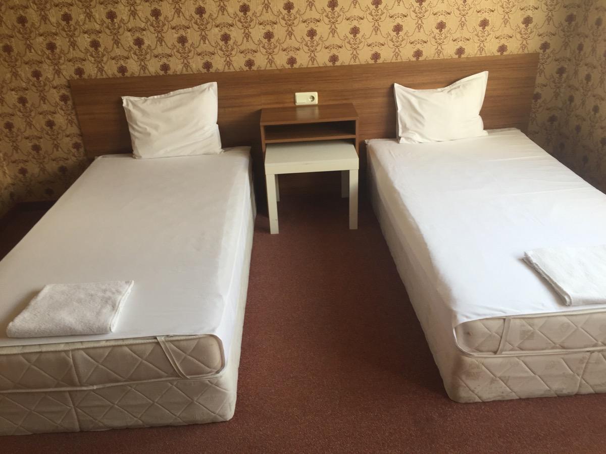 Irish Hotel Sumen Kültér fotó